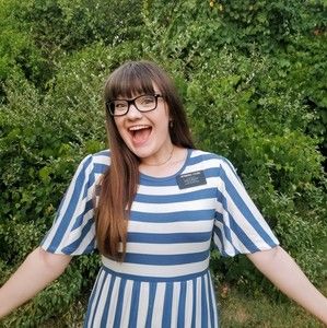 Meet your Posher, Hailey